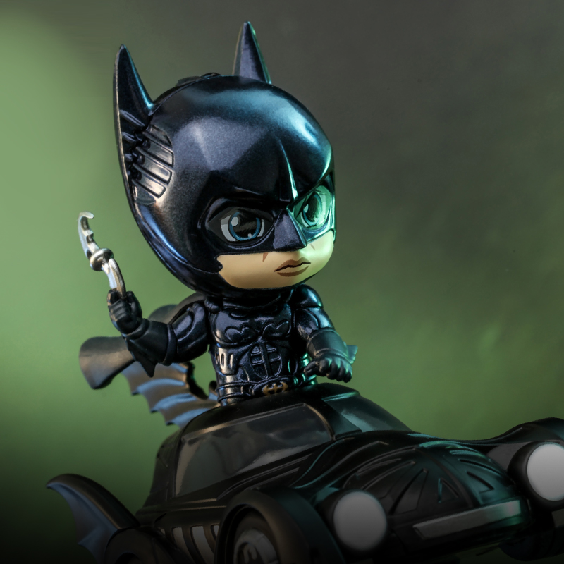 系列电影 蝙蝠侠及载具cosrider电动摇摇车珍藏品 《永远的蝙蝠侠》