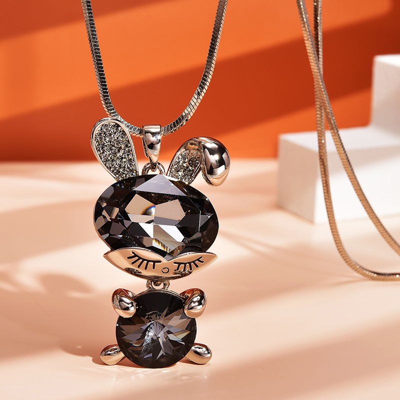 海雯妮 饰品毛衣链女 可爱兔子吊坠长款项链2020年新款秋冬高档配饰