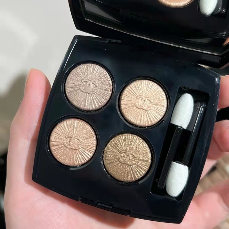 香奈儿(chanel)四色眼影 2022春季四色眼影盘747