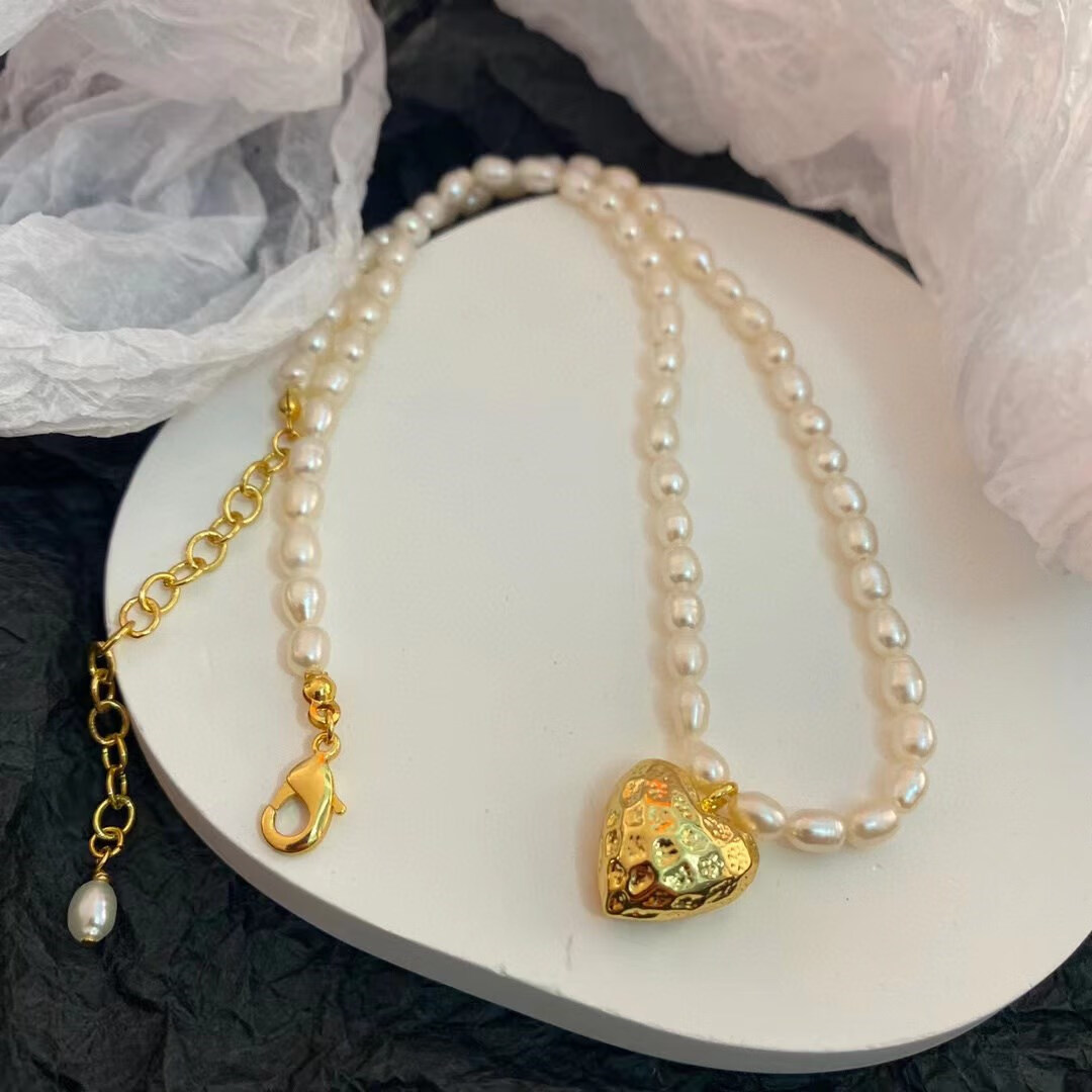 黛丝美珍珠金色爱心项链颈链中古风项链珠宝百搭吊坠女款 主图款