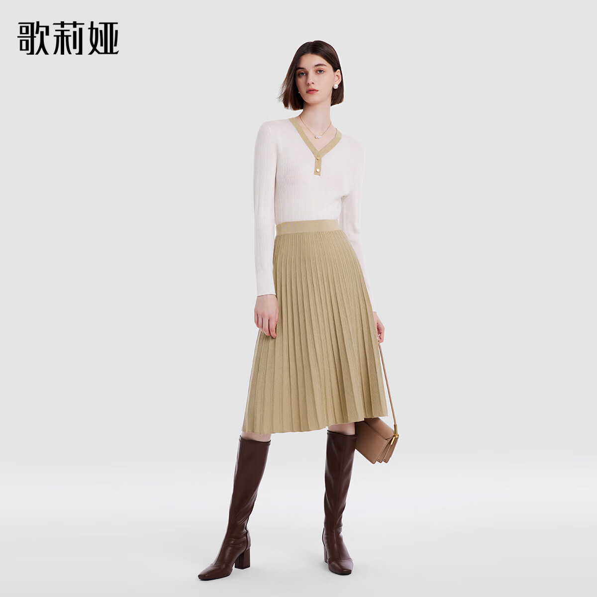 歌莉娅| 秋季新品  羊毛毛织套装（上衣＋半裙）  1B9LAA210 05W米白 M怎么看?