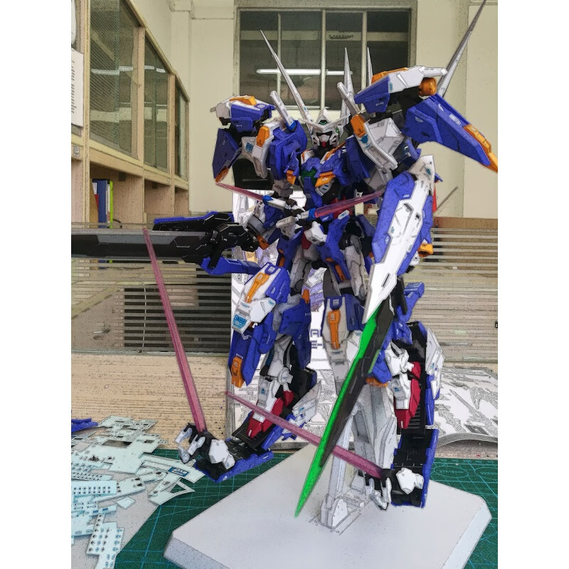 贝木惠(beimuhui)大班雪崩能天使mg送地台雪橇水贴r2r3mb样式拼装模型