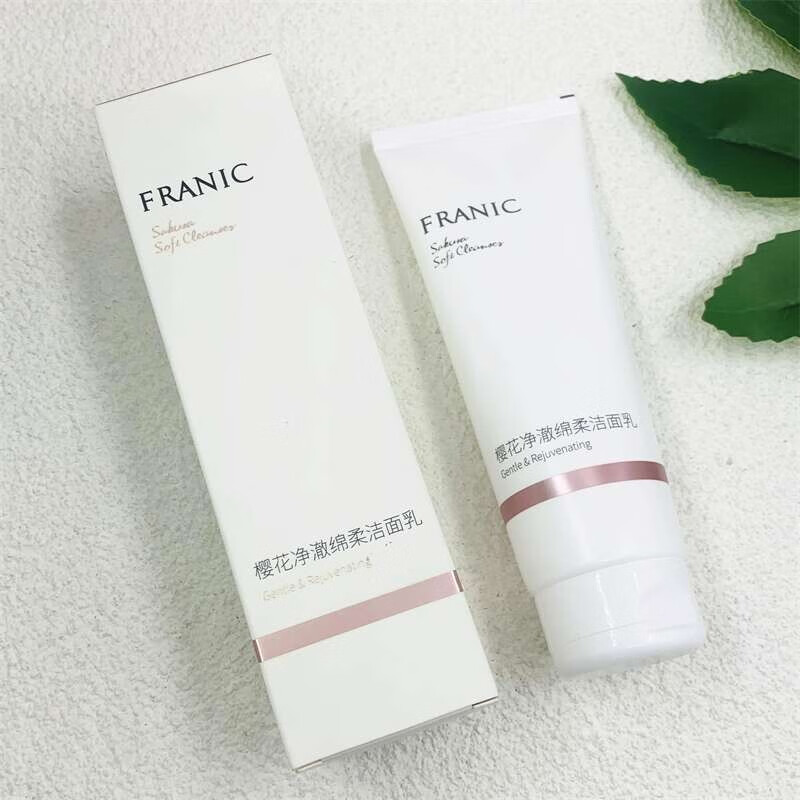 法蘭琳卡多維皙白套裝櫻花洗面奶活顏水精華乳液保濕面霜櫻花凈透臻護(hù)禮盒 櫻花凈澈綿柔潔面乳120ml