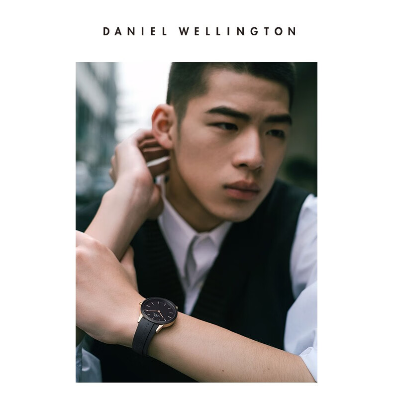 丹尼尔惠灵顿（DanielWellington）[部分爆品5折]DW手表 男士防水石英手表欧美腕表 生日礼物送女友 32MM DW00100413