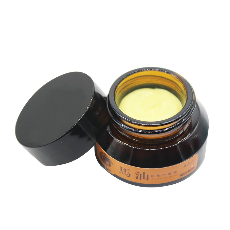 鑫大陆 马油足部护理膏15g脚痒起小水泡蚊虫叮咬抑菌霜 一盒