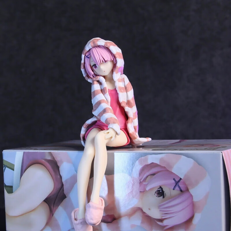 fanjia)从零开始异世界生活 压杯面 蕾姆 模型机箱汽车摆件礼物 拉姆