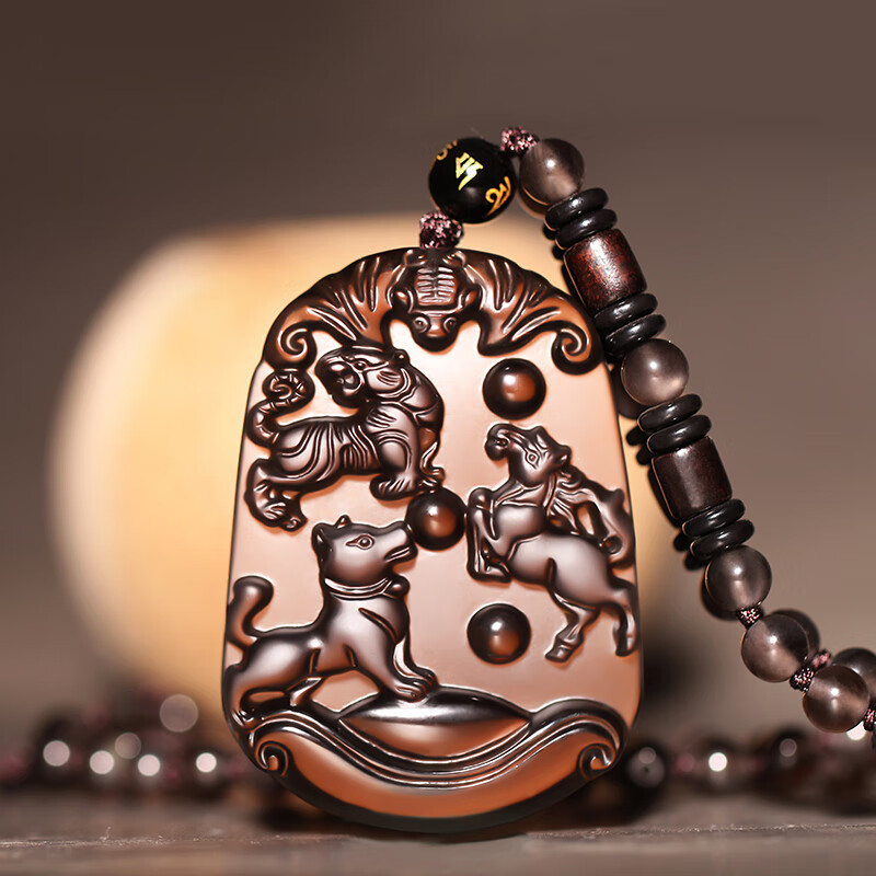 生肖吊坠牌属蛇鸡牛虎马狗猴鼠申子辰 生肖属虎马狗(寅午戌)三合吊坠