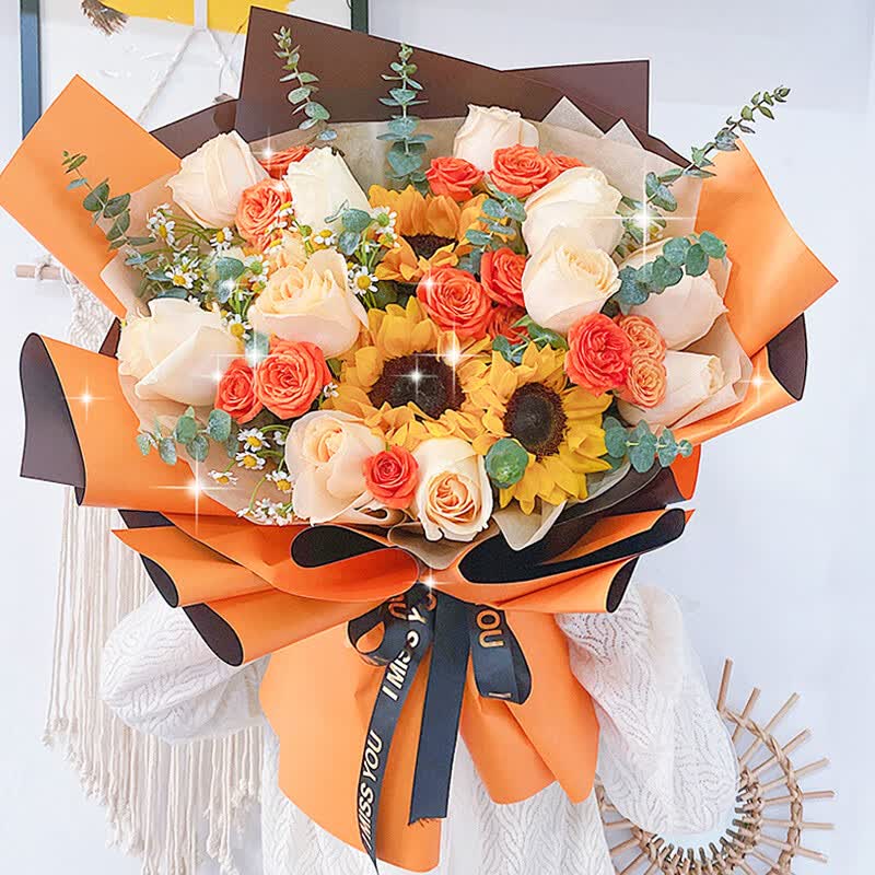 【心想事成】3朵向日葵8朵香槟花束