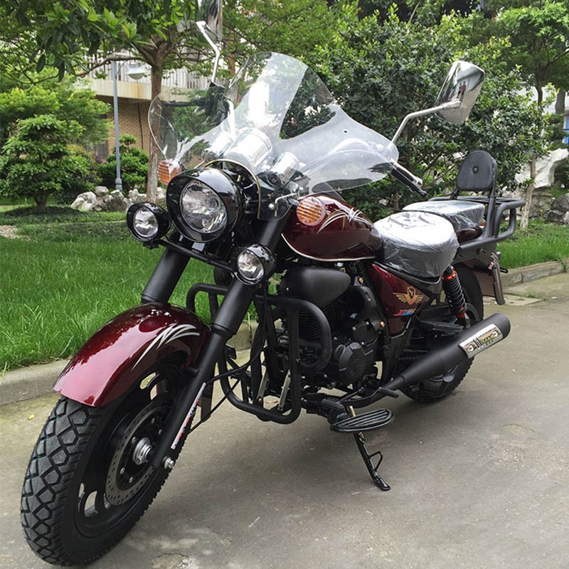 风暴太子摩托车入门级太子巡航机车200-250长途燃油车跨骑复古叛逆者