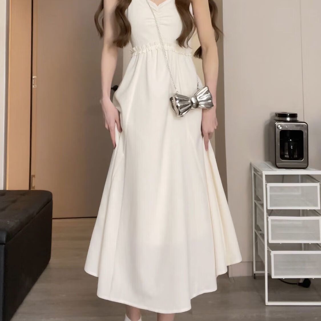 超a超欲白月光连衣裙吊带2024年新款连衣裙仙女收腰显瘦设计白月 白色