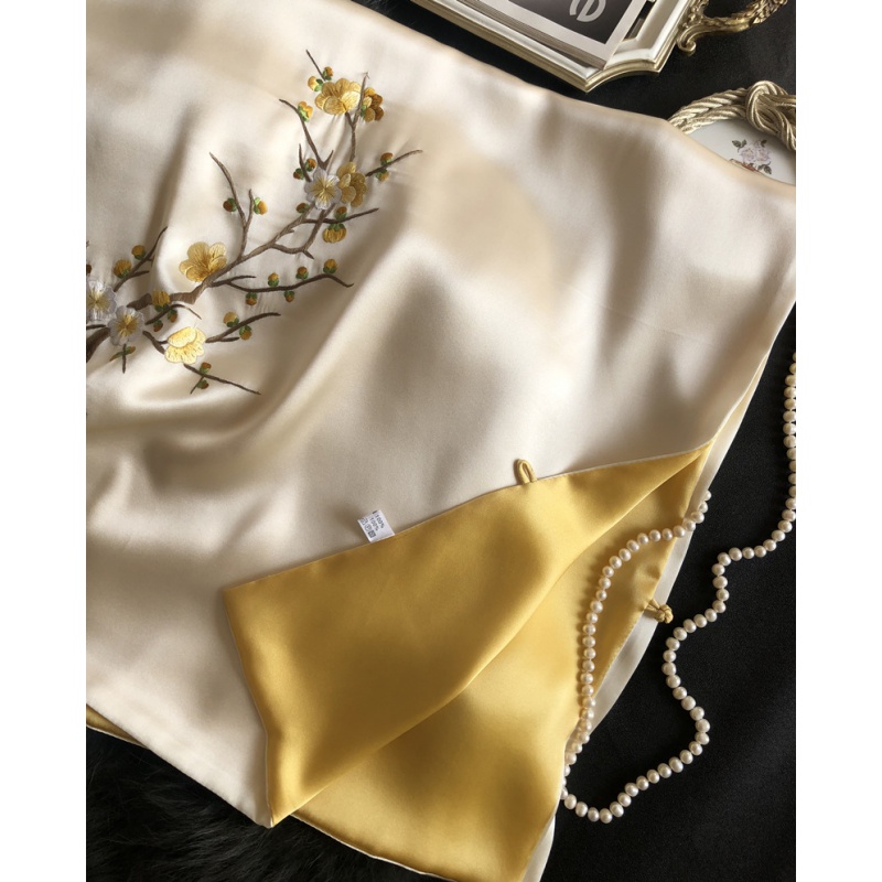 希伯帝奥品牌盘扣金梅杭州丝绸真丝刺绣围巾女桑蚕丝苏绣花披肩丝巾