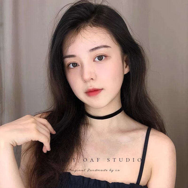 依莲妃【精选】极简复古黑色丝绒颈带项圈颈链朋克项链 0.6cm丝绒锁骨链黑色