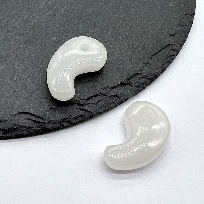 碧允勾玉吊坠动漫阴阳师大天狗动漫周边手串 30*16mm勾玉白玉石一个