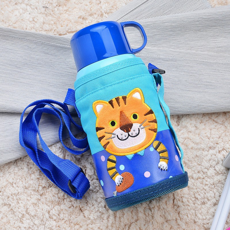 乐扣乐扣大容量儿童卡通保温杯 不锈钢运动便携可爱水杯 含杯套背带