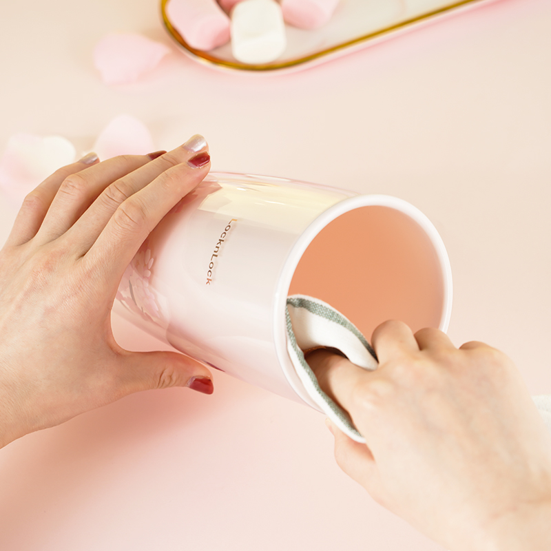 乐扣乐扣(LOCK&LOCK) 樱花杯水杯子双层杯身易开盖易清洗塑料杯吸管杯水杯女 HAP509PIN-樱花粉-750ML