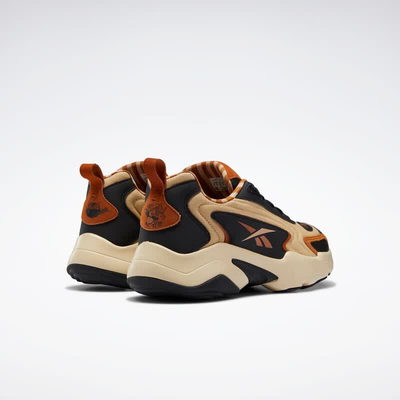 Reebok锐步官方男鞋女鞋VECTOR RUNNER功夫熊猫休闲老爹鞋H02990 H02990_黑色/浅棕色/橘褐色中国码:44.5(29cm),US:11  239元-聚超值
