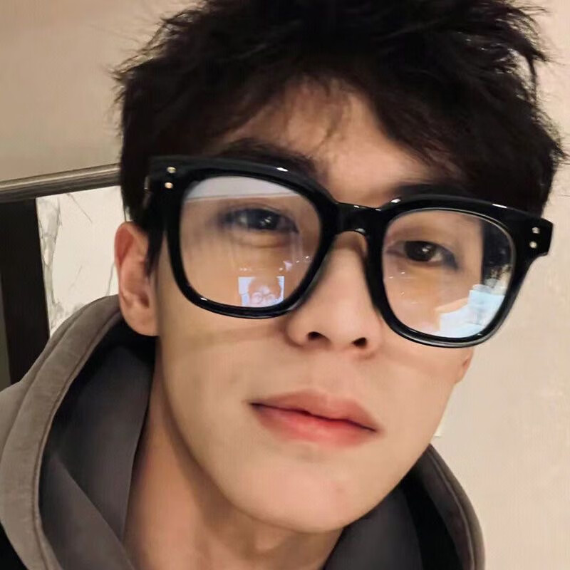 卓娱复古黑色粗框眼镜男大脸显瘦可配度数眼镜女平光镜素颜神器 亮黑色(男女同款) 无度数防蓝光高性价比高么？