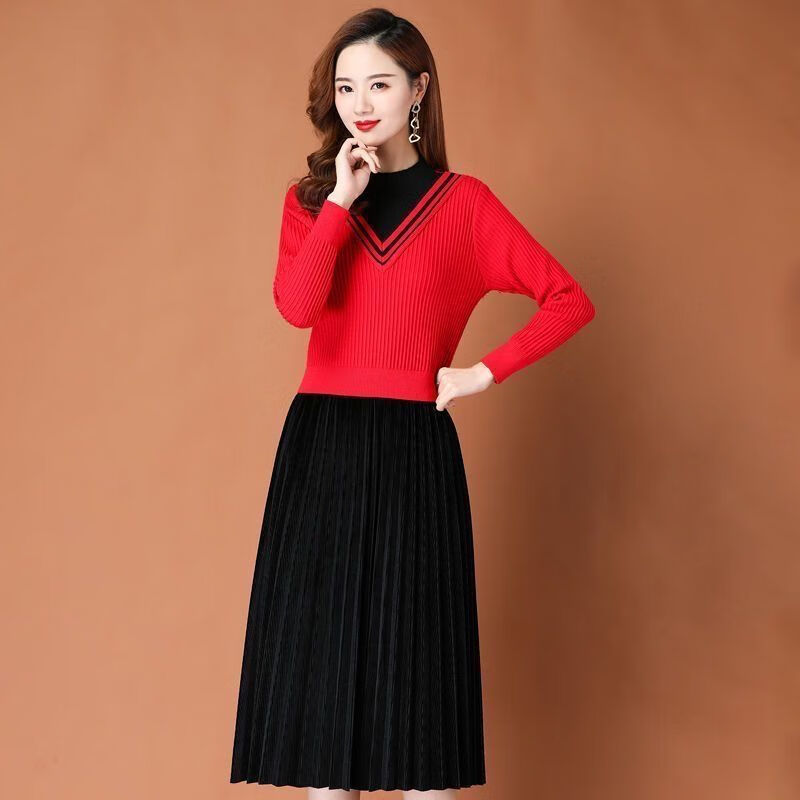 遥芷女士冬季连衣裙中长款韩版内穿打底连衣裙百褶针织女秋冬修身遮肚