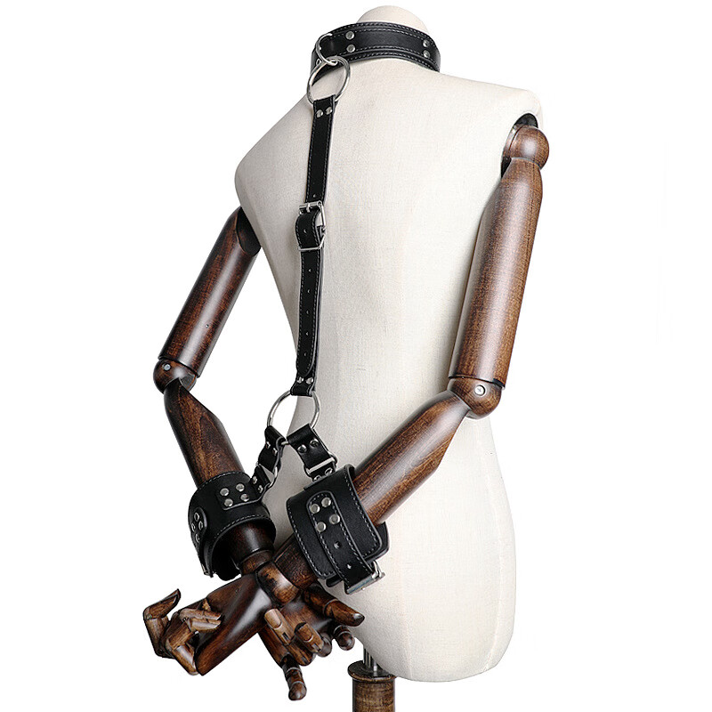 反背皮手铐可调节另类性玩具 反背手铐  反背手铐