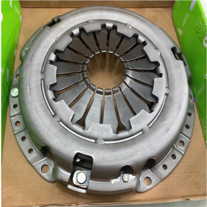 亦鹿为你适用阳光轩逸逍客骊威骐达颐达法雷奥离合器三件套压盘片分