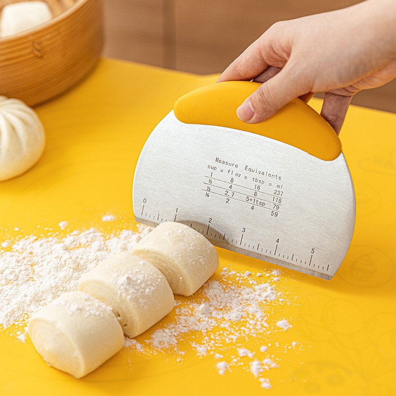 摩登主妇不锈钢切面刀家用带刻度肠粉馒头手擀面烘焙工具切面刮板 半