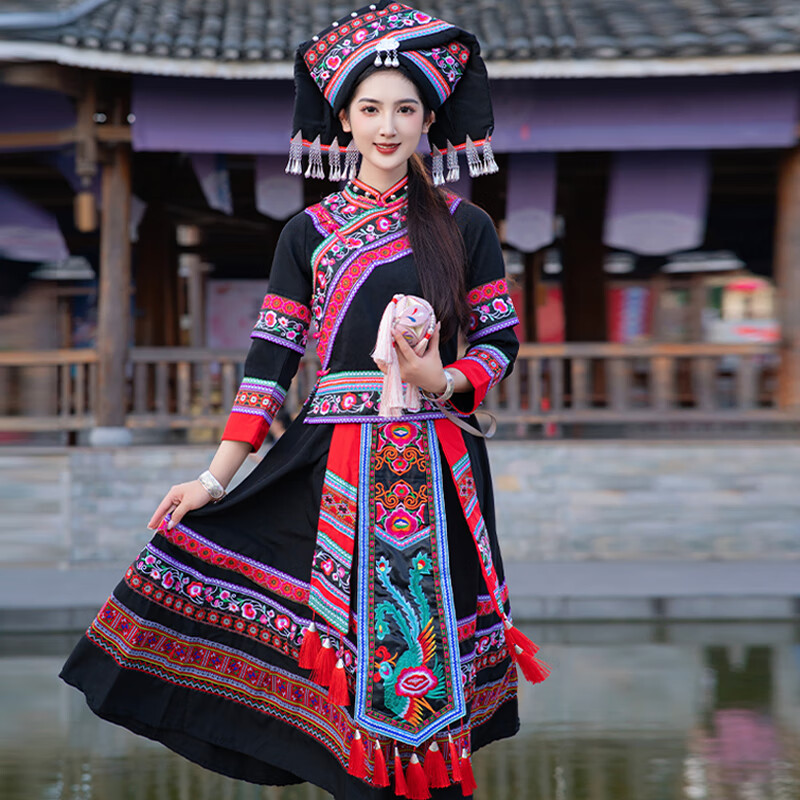 三月三服装女成人少数民族服饰表演出服壮锦民族刺绣长裙 款式1黑色 s