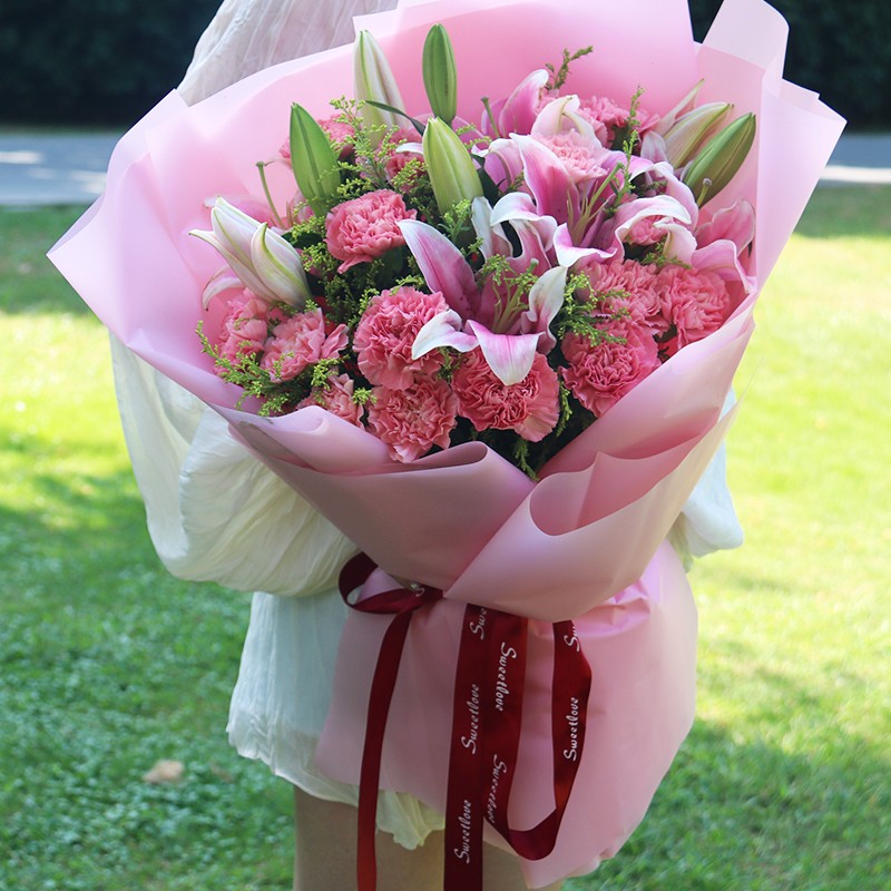 花康乃馨鲜花花束送妈妈长辈全国同城送花 19朵康乃馨百合混搭-黄莺