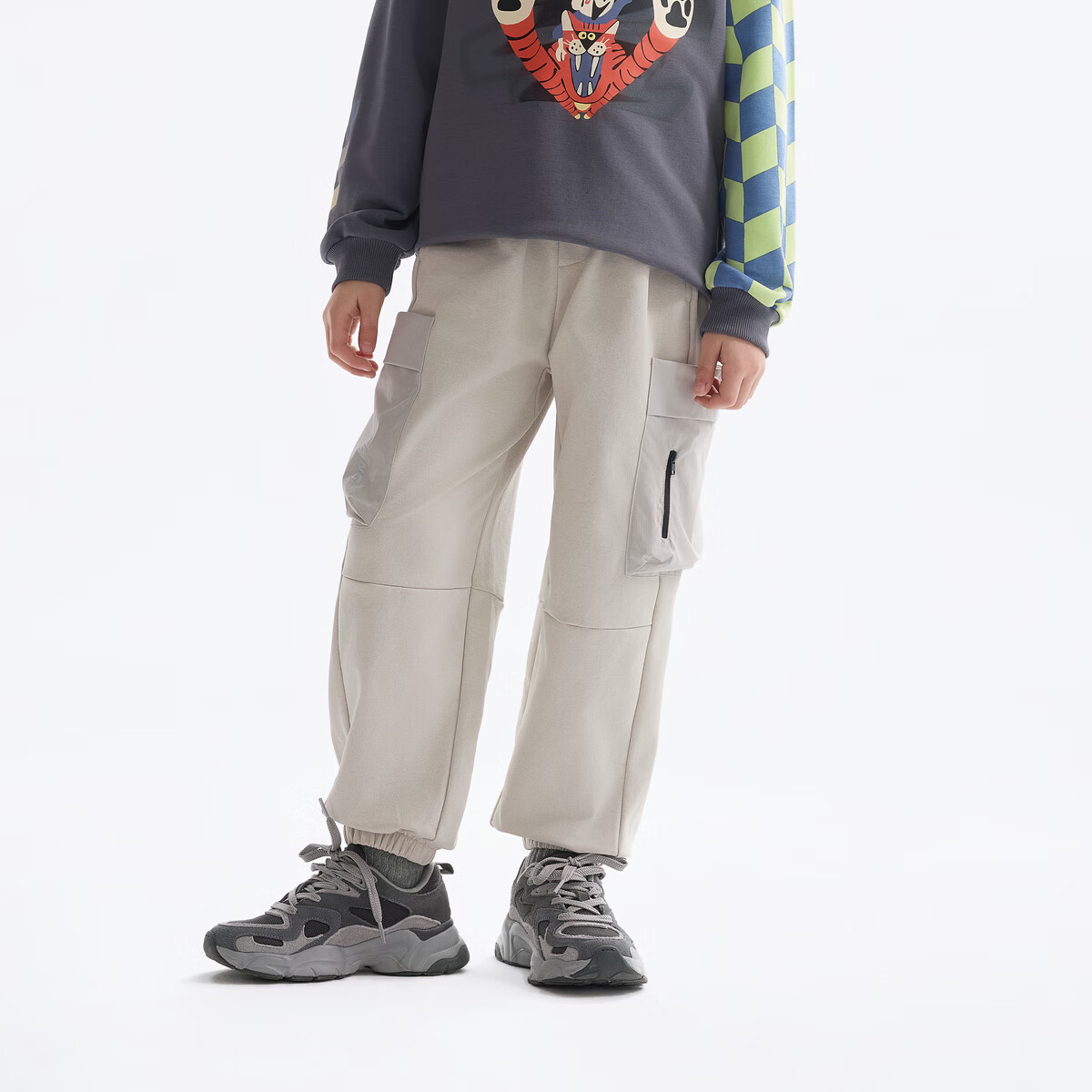 马骑顿(MQD)童装男童裤子2025春秋新款儿童针织裤工装大口袋运动风长裤 星际灰 130