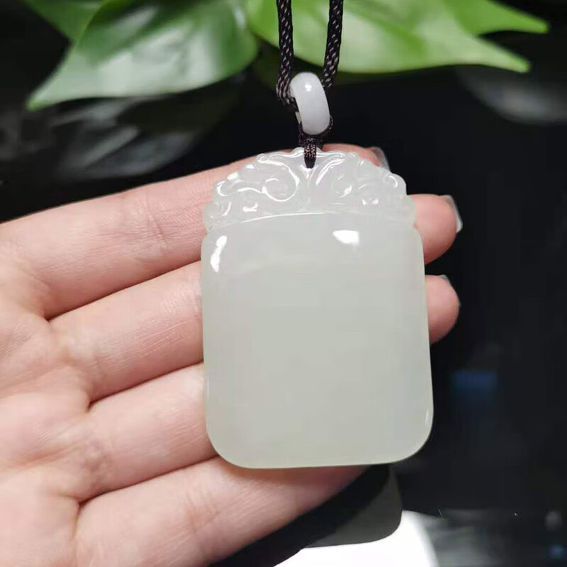 【精品】和田玉白玉平安无事牌