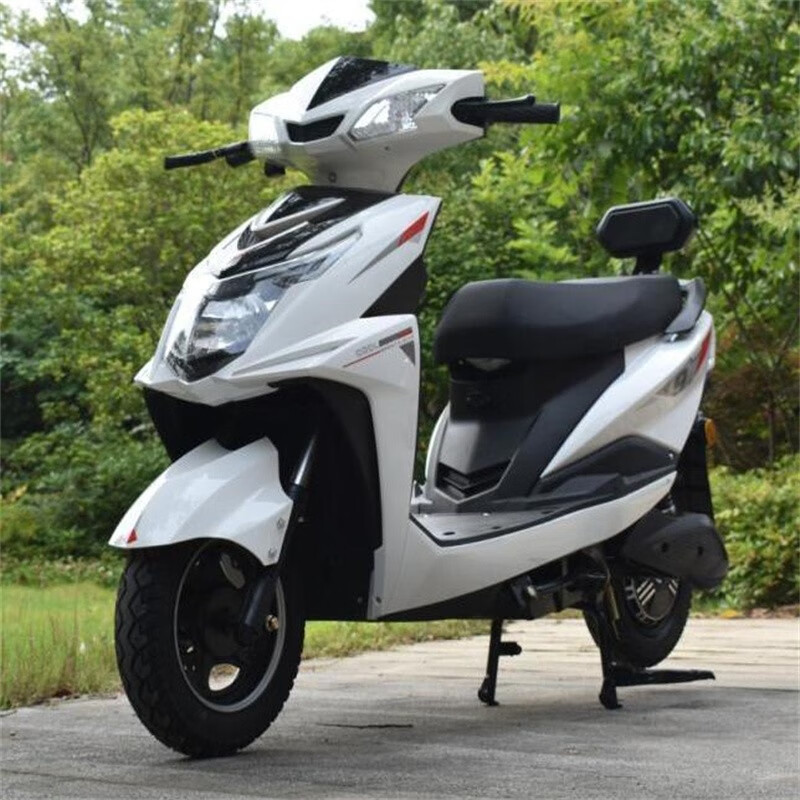 易兴达新款雅迪车型96v电动车电摩踏板电瓶车成人男女两轮代步车爬坡