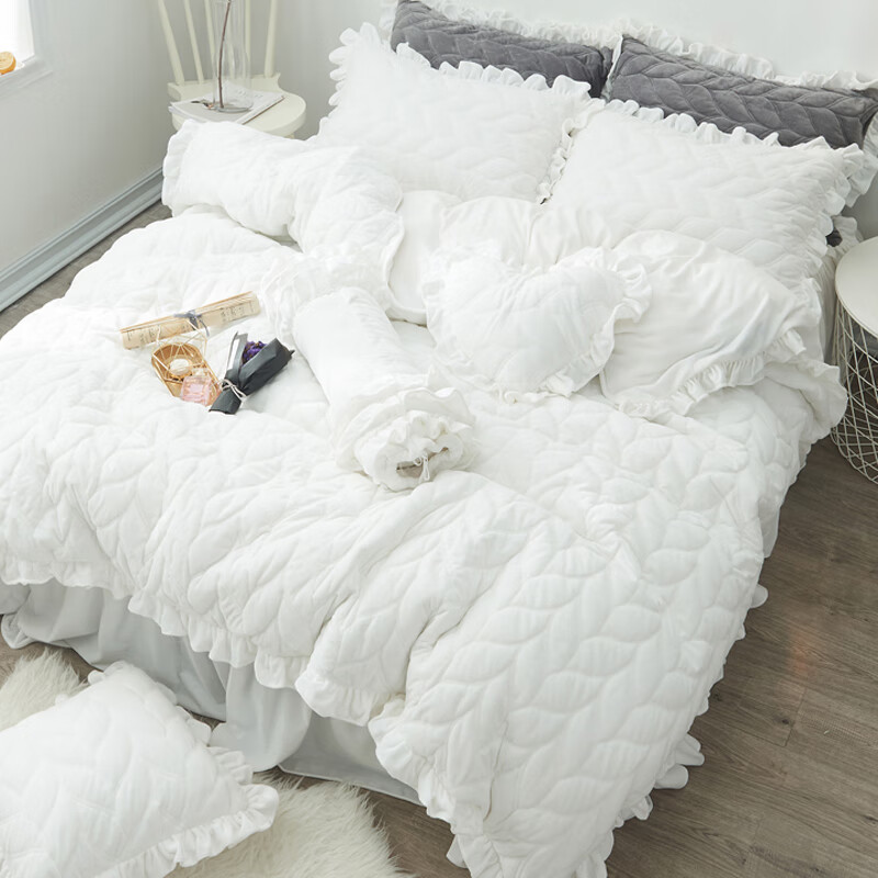 白萱冬季牛奶绒四件套珊瑚绒公主风白色床单床上用品被套双面绒法兰绒
