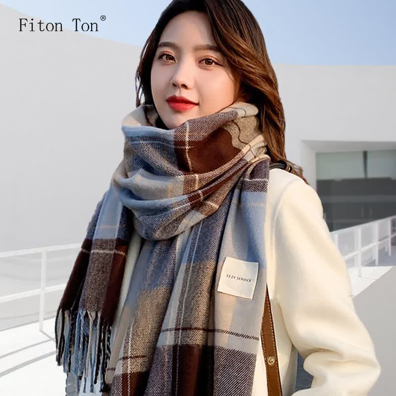 FitonTon围巾女冬加厚格子披肩女士围巾保暖围脖女冬节日礼物礼盒装FTW0002 代标浅蓝色属于什么档次?