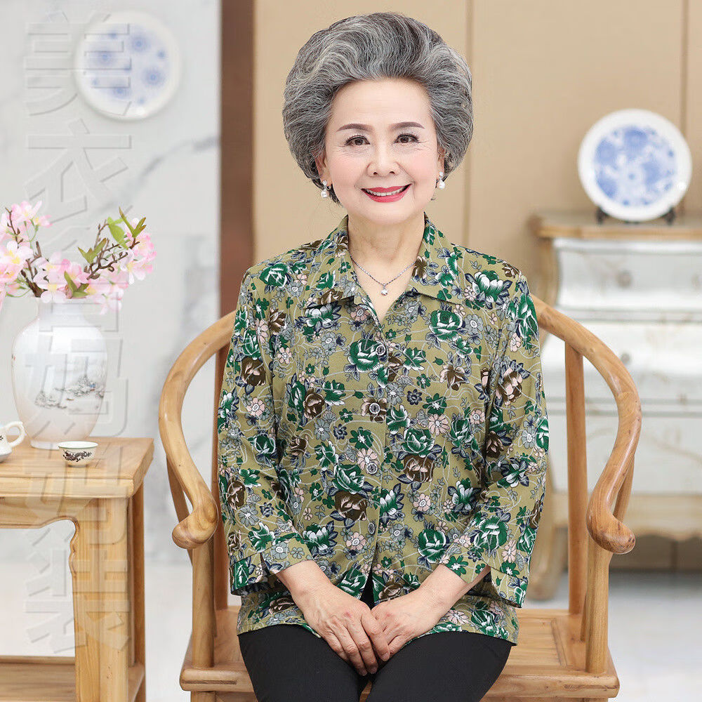 璀姗70岁老太太夏天穿的服装奶奶装春装衬衫中老年人女装妈妈上衣套装