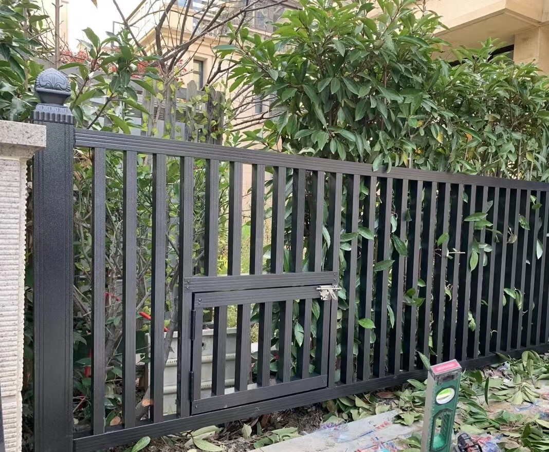 铝艺围栏别墅庭院围栏小区防护栏花园栏杆院墙围栏 围墙围栏款式一