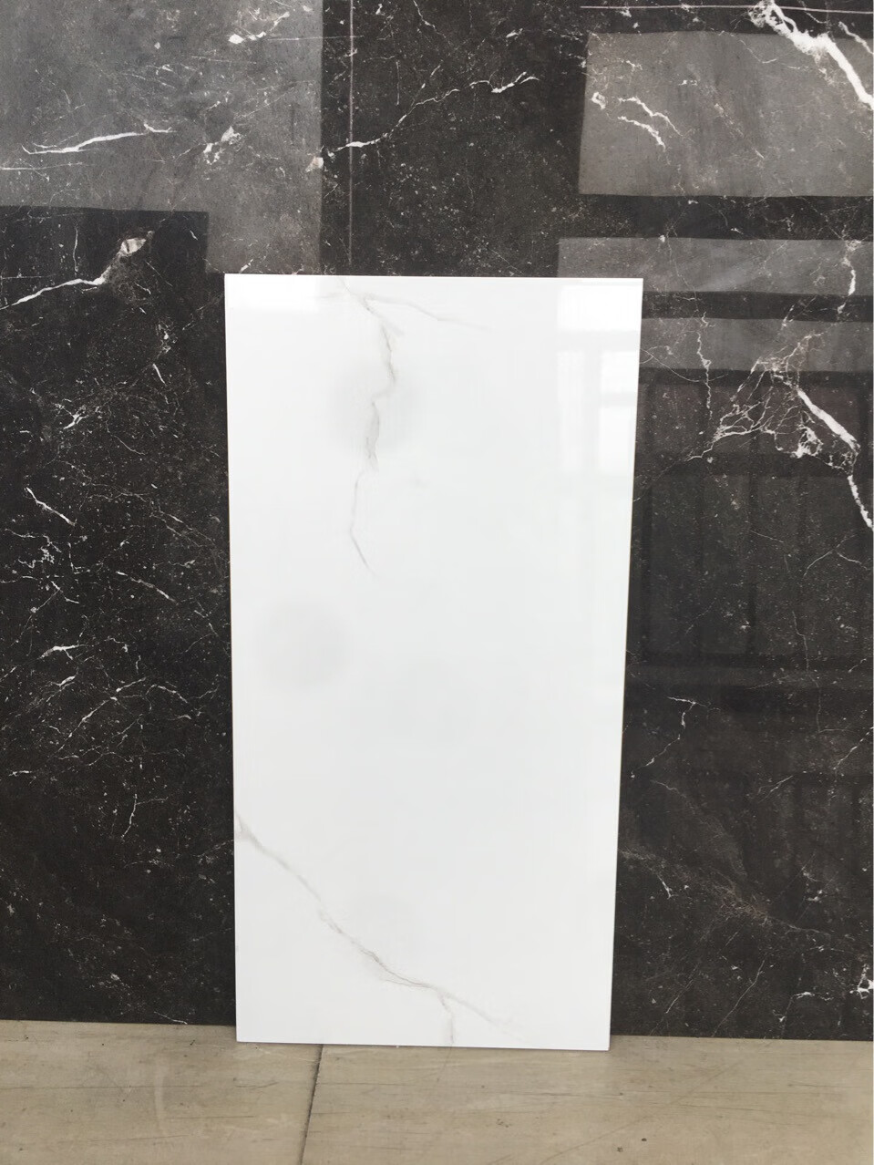 稞稊程粟瓷砖爵士白墙砖300*600厨房卫生间内墙釉面滑地砖 爵士白直边