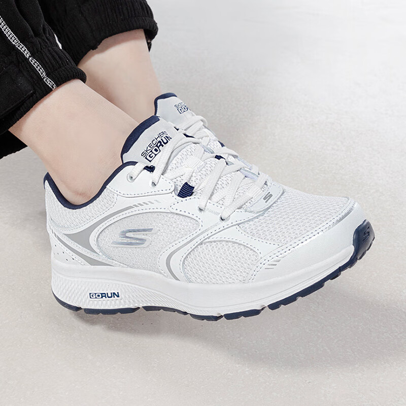 斯凯奇（Skechers）女鞋2025新款秋季白色休闲鞋轻便透气跑步鞋软底网面鞋运动鞋子女 白色/海军蓝色-WNV 37