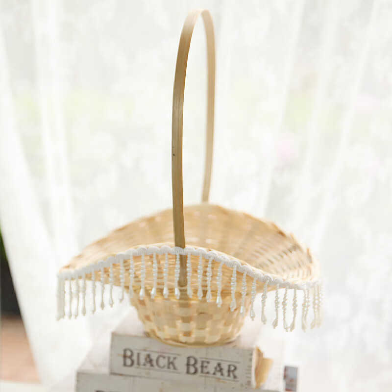 摄影道具拍摄花灯舞蹈复古风手提竹篮花篮子带灯发光 o665竹编空花篮