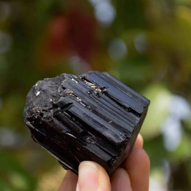 展缘黑碧玺原石摆件托玛琳电气石矿石标本科普教学原矿 精选100g(1-2