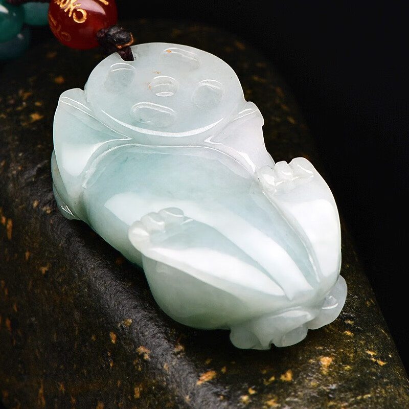 可玉可求直播选货 翡翠貔貅吊坠 男女款冰底飘绿霸王玉貔貅吊坠玉石挂件 款一 F1867x