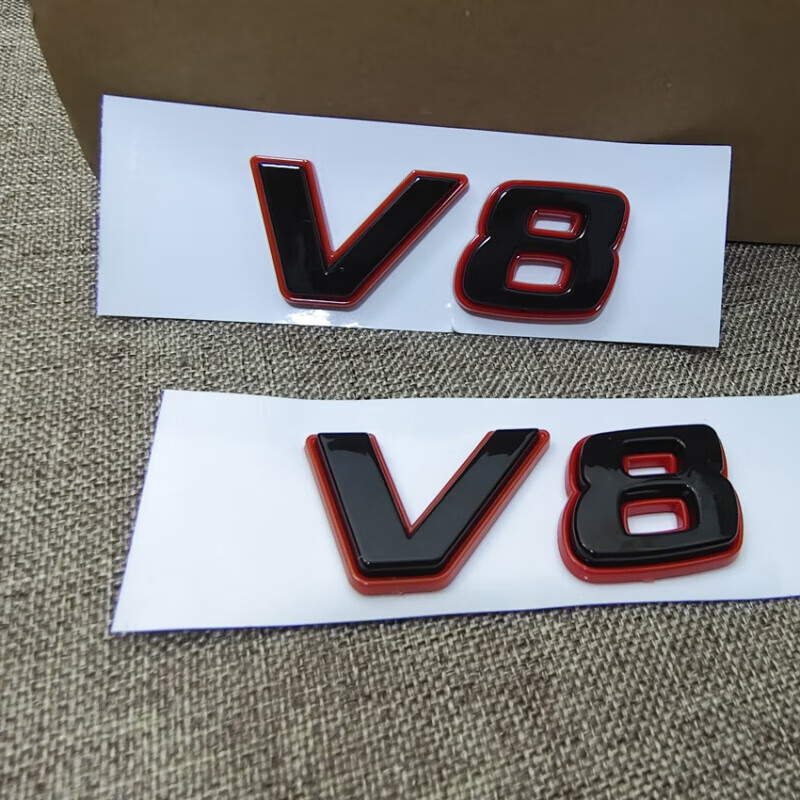 蔻均缕适用于宾士新款v8biturbo侧标c63 g63 s65叶子板黑色增压车标