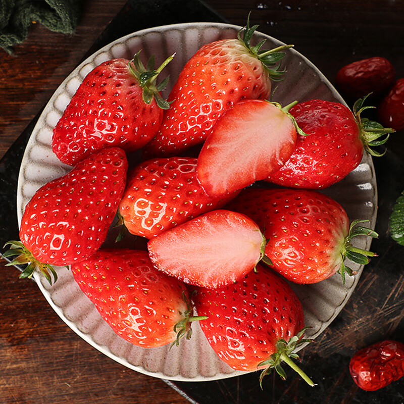 绿相忆四川大凉山红颜草莓 现摘新鲜水果草莓生鲜牛奶草莓整箱 特大果2盒草莓【精品果】