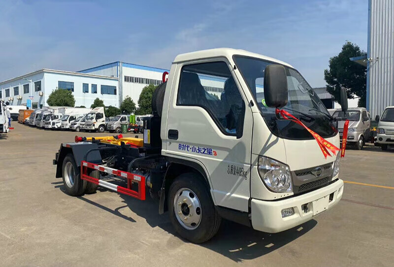 定制环卫柴油国六 拉臂式钩臂垃圾车 福田3方4吨车厢可卸式垃圾车