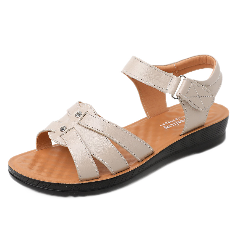 夏季凉鞋品牌推荐——如何选择合适的凉鞋|查凉鞋价格App哪个比较好