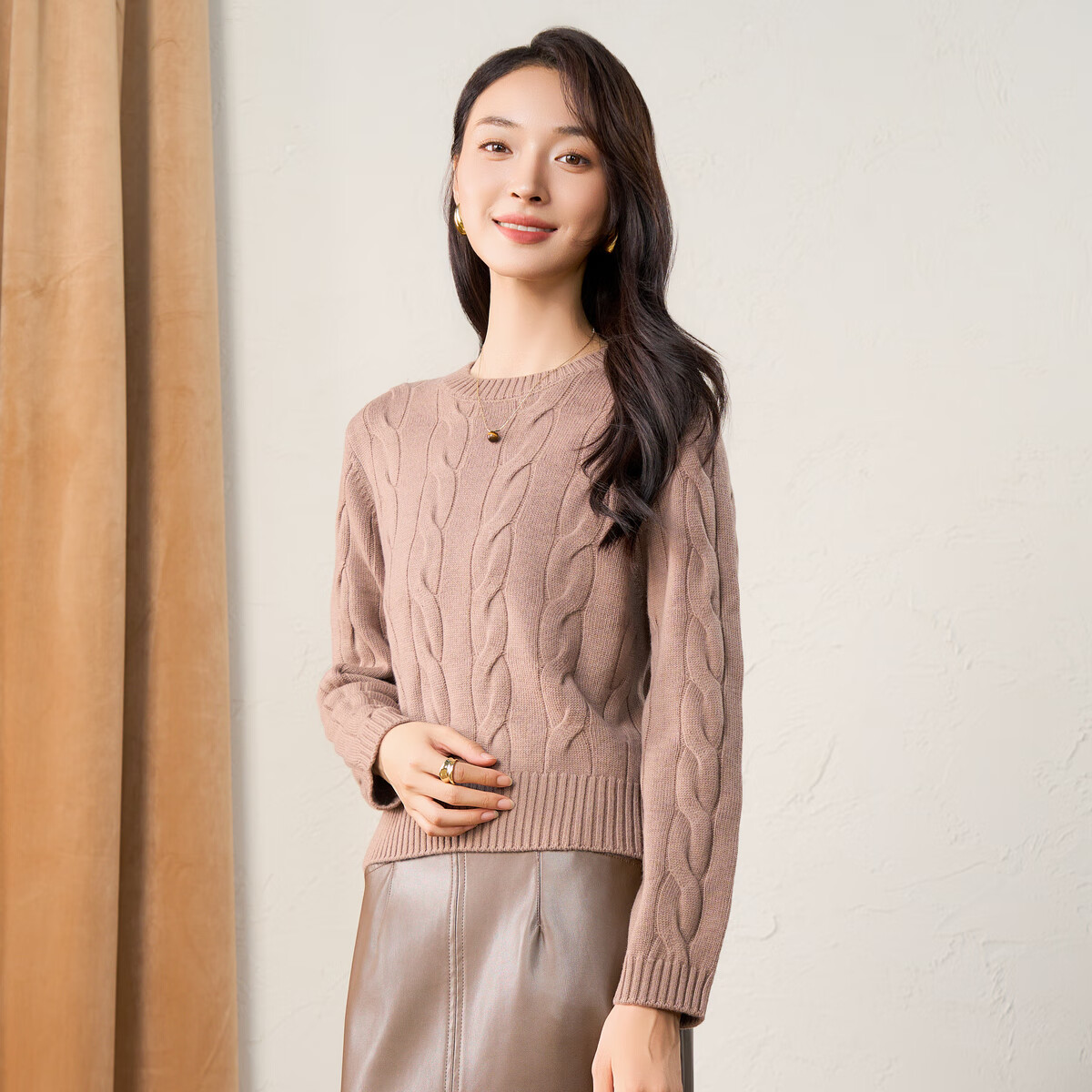 春竹100%绵羊毛加厚绞花老钱风圆领长袖保暖针织衫羊毛衫女士毛衣 棕茶色 2XL （110CM）