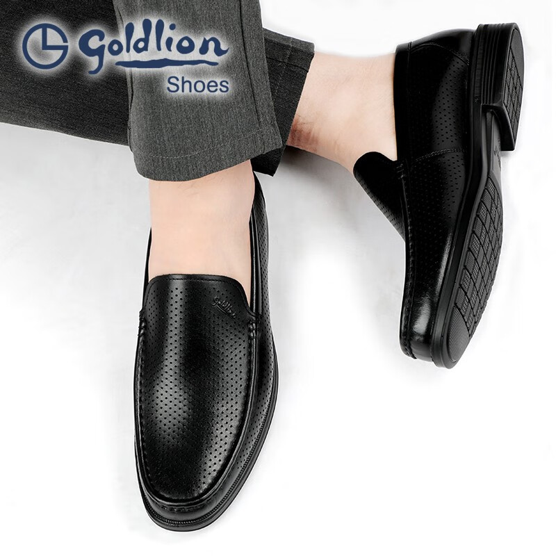 金利来（Goldlion）凉鞋男 夏季冲孔商务正装凉皮鞋 男士圆头套脚透气镂空男鞋 黑色 42 比标准码皮鞋偏大一码