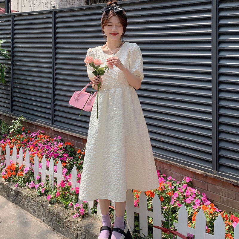 300斤胖妹加肥加大码女装连衣裙夏胖mm宽松温柔风云朵裙季法式初 白色