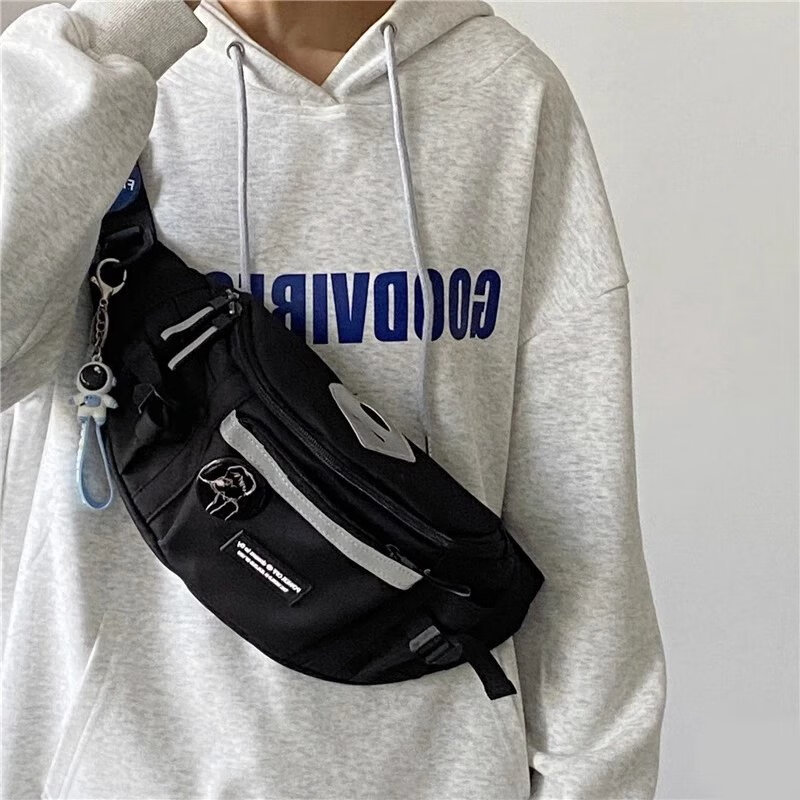 哈璐亚胸包日系工装风运动斜挎包百搭学生骑行单肩腰包潮 饺子包