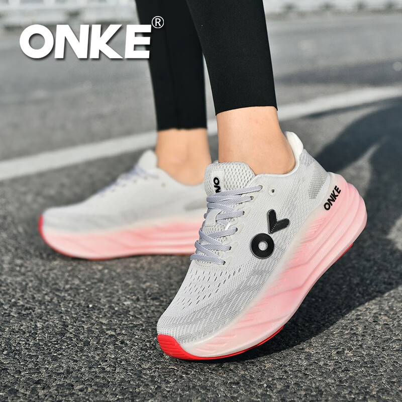 ONKE德国欧克跑步鞋男女款轻便透气厚底缓震防滑耐磨百搭休闲跑步鞋男 赛博红 38