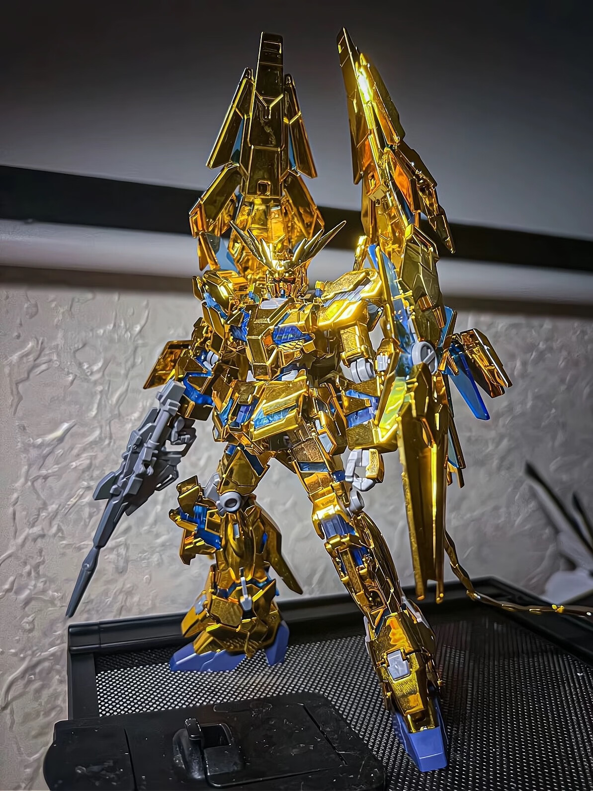 红异端能天使强袭自由敢达拼装手办玩具 [hg金凤凰]电镀菲尼克斯 双凤