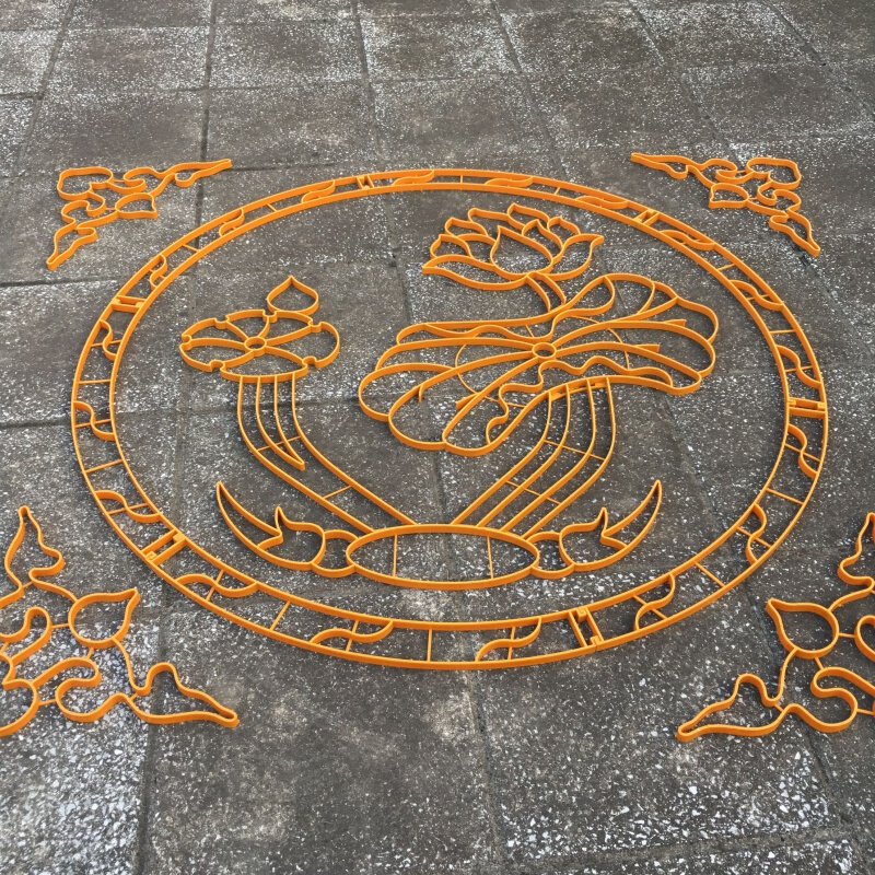 高品质水磨石地面客厅图案仿铜花塑料条地板拼 配祥云角花